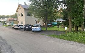 Mäntyharju keskus, yksityishuoneita, keittiöllä